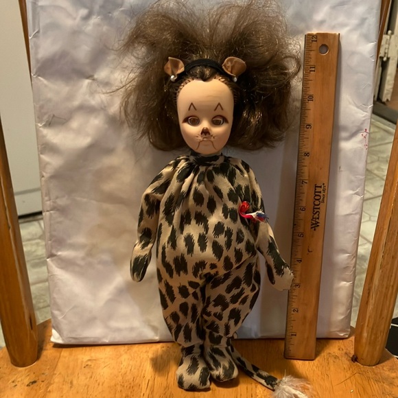 Vintage Effen Bee 1975. Original. Cat Woman.   11” high.  Perfect condition - Picture 1 of 12